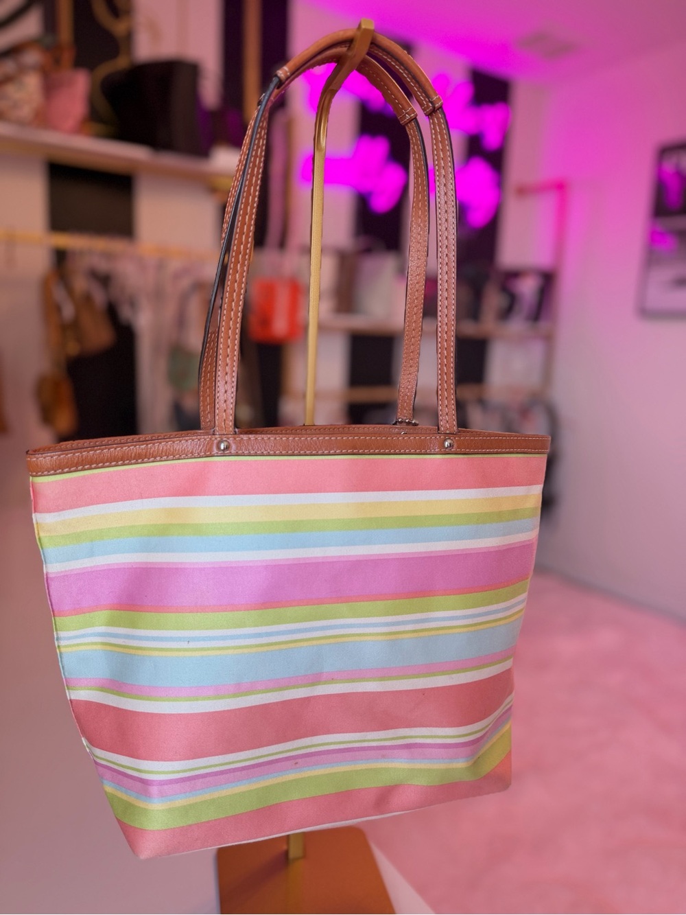 π Authentic Coach Pastel Rainbow Stripe Tote multicolored handbag π - Picture 13 of 14